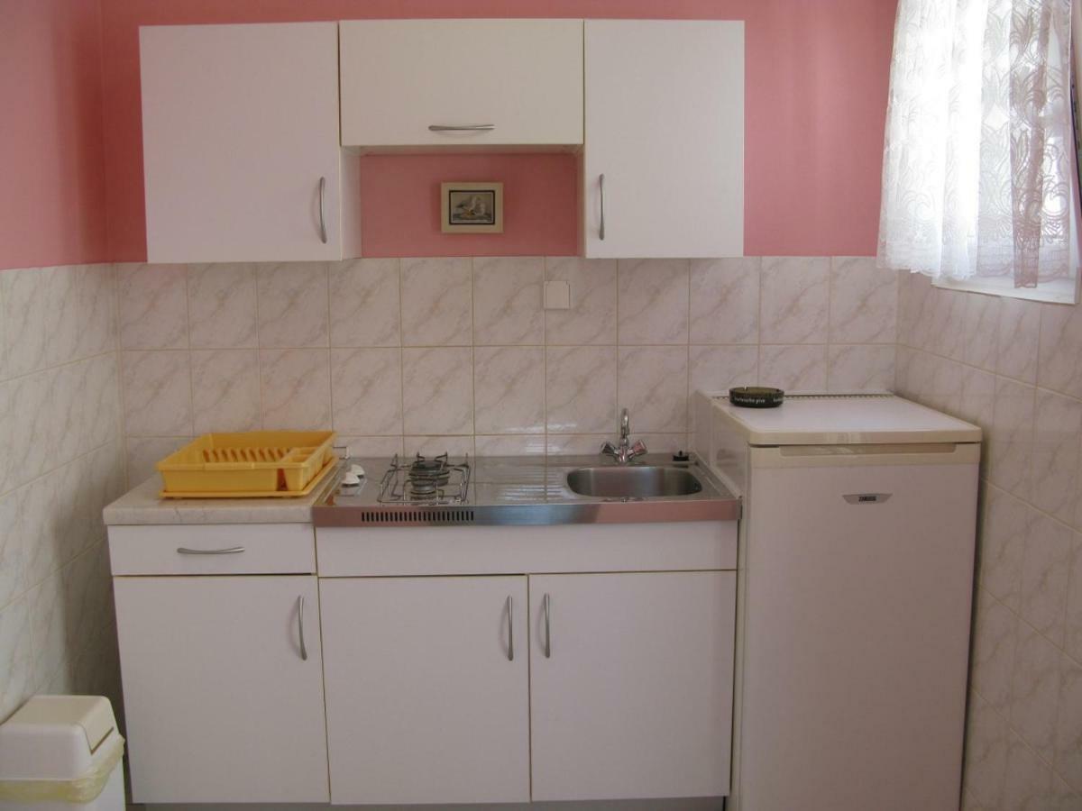 Apartments And Rooms Lanca Banjol Εξωτερικό φωτογραφία